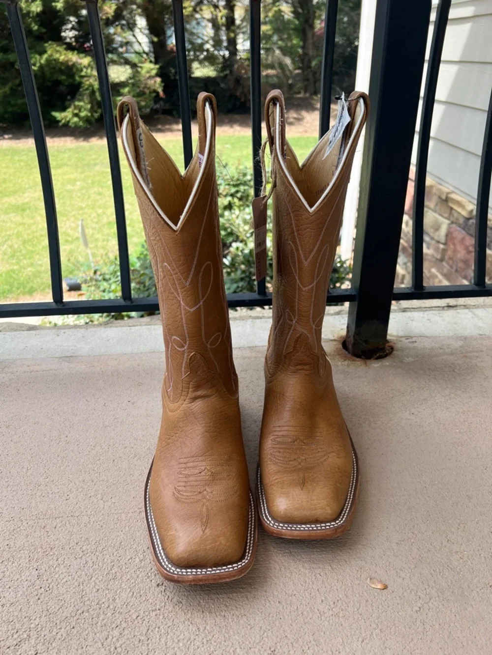 Classic Brown Western Cowboy Boots